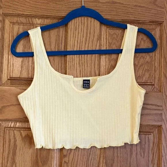 Yellow Fitted Stretch Sleeveless Everyday Tank Top Casual M 6 Basic - Picture 1 of 4
